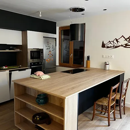 Vila Du Lys De Luchon *