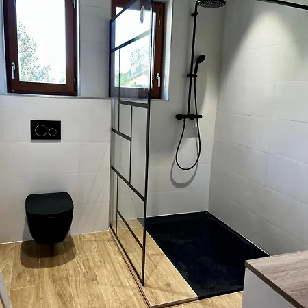 Du Lys De Luchon Vila *