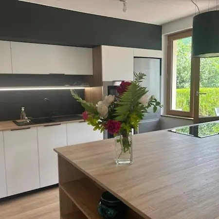 Du Lys De Luchon Bagnères-de-Luchon